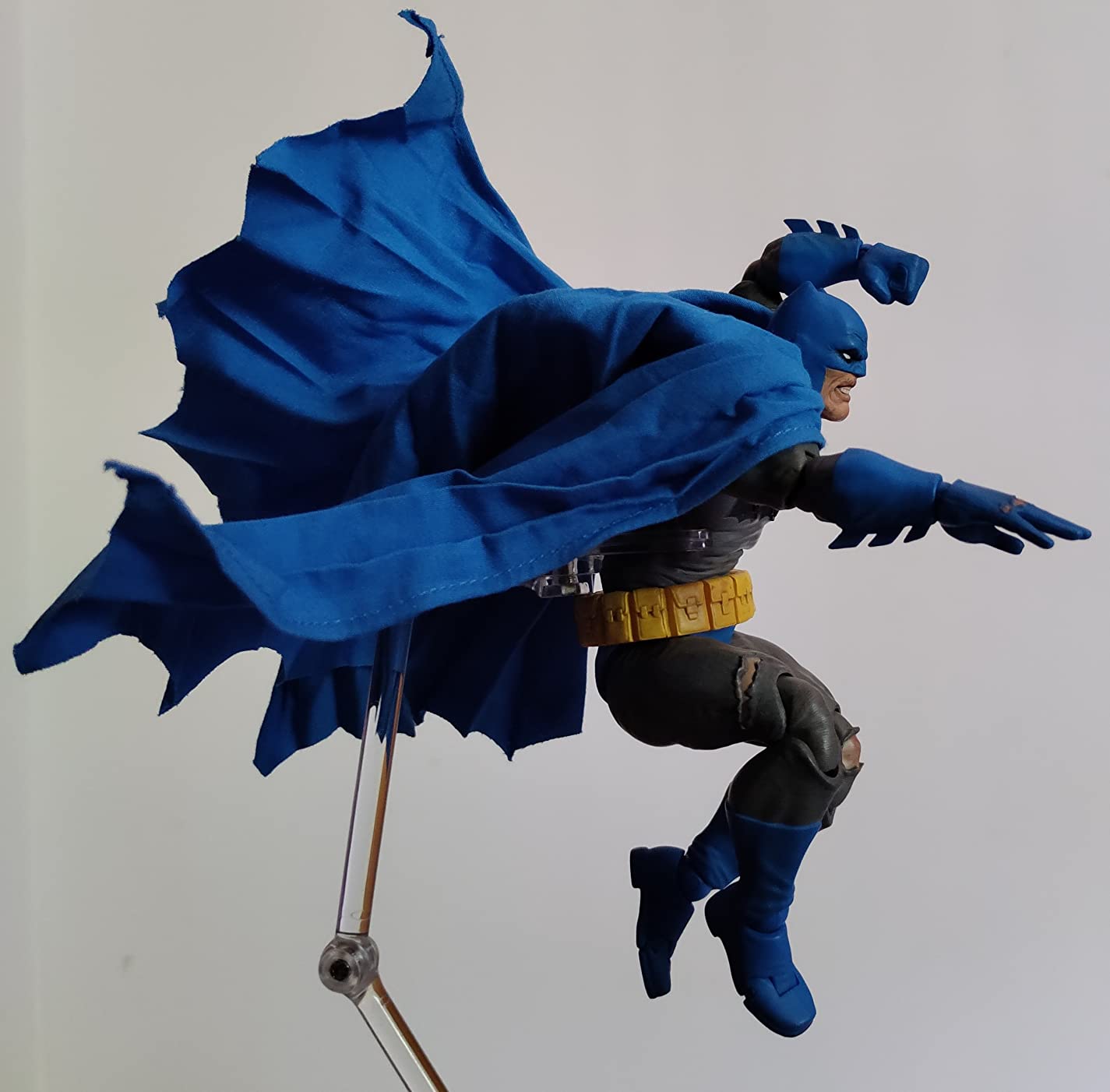 MAFEX BATMAN - Triumphant Version (MEDICOM TOY) customer photo 1