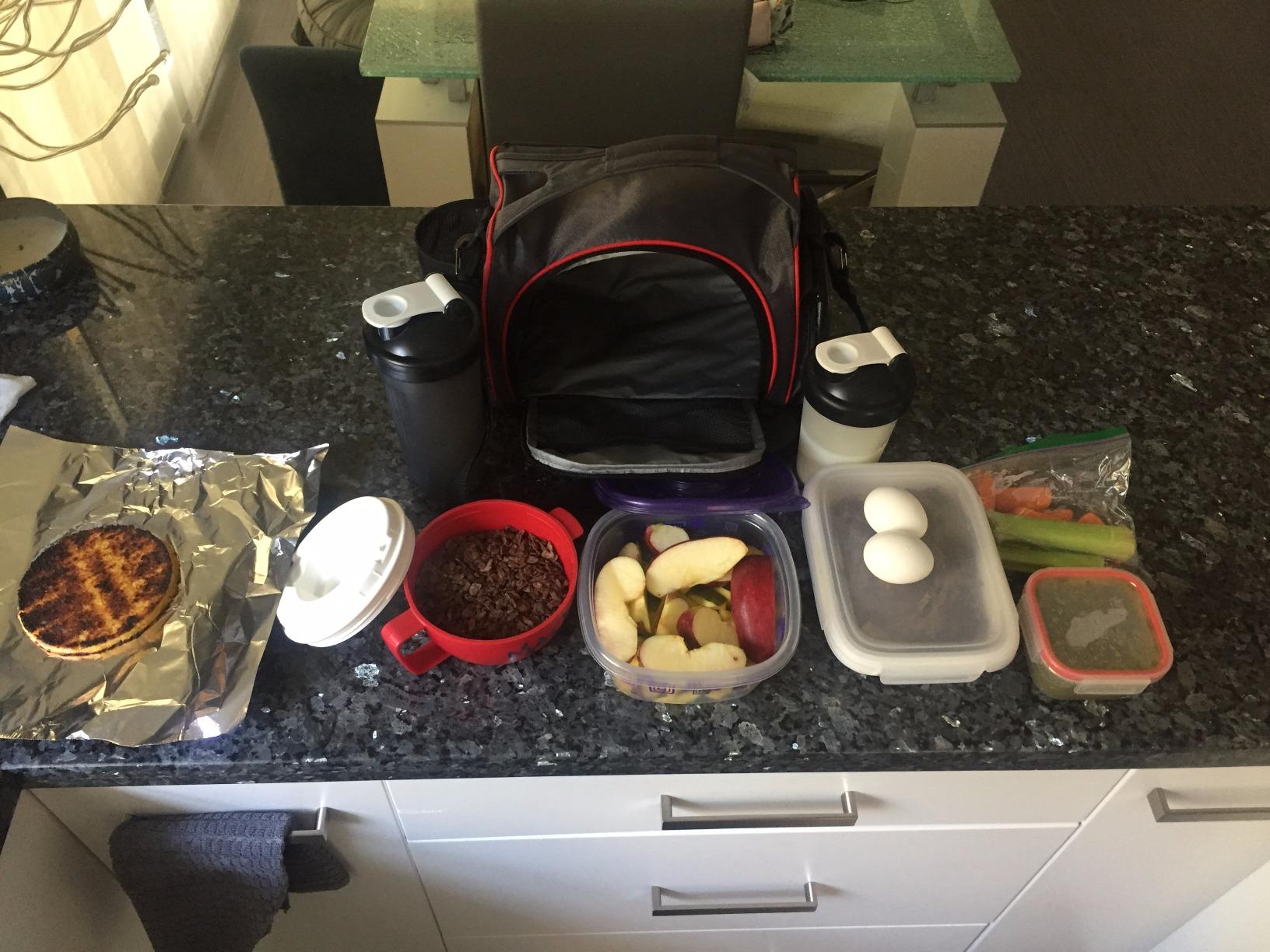ThinkFit Insulated Meal Prep Lunch Box with 6 BPA-Free, Reusable, Microwavable, Freezer Safe Food Portion-Control Containers, Shaker Cup, Pill Organizer, Lunch Bag with Storage Pocket - (Black) customer photo 2