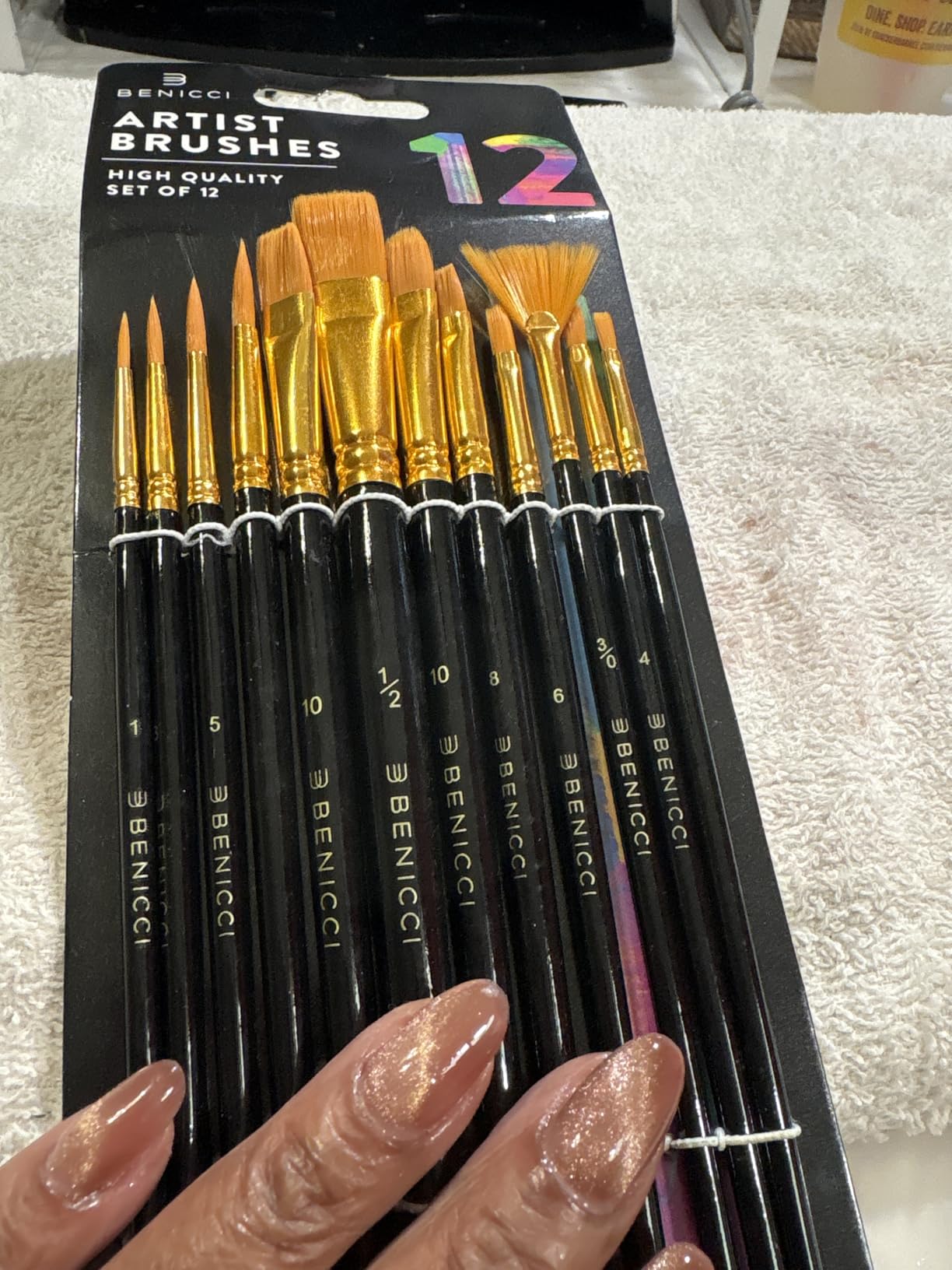 Professional Artist Paint Brush Set of 12 - Painting Brushes Kit for Kids, Adults Fabulous for Canvas, Watercolor & Fabric - for Beginners and Professionals - Great for Water, Oil or Acrylic Painting customer photo 1