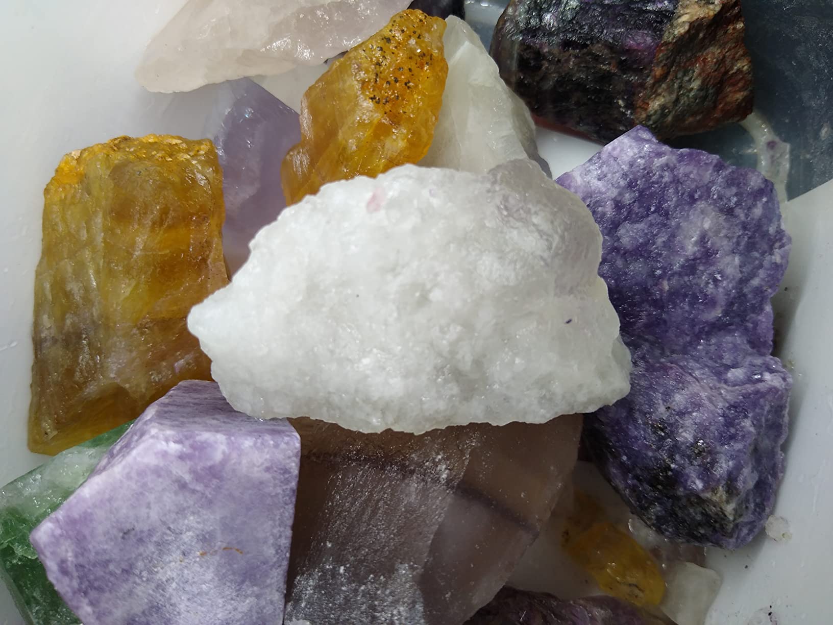 FIREBOOMOON 2lb Rough Rainbow Fluorite Crystal Rocks for Tumbling Cabbing | Rainbow Mineral 1.18-2.2In, Mohs 4 Hardness, Dust Coat Soak Off, UV Reactive Bands, Wire Wrap Specimens Reiki Decor customer photo 2