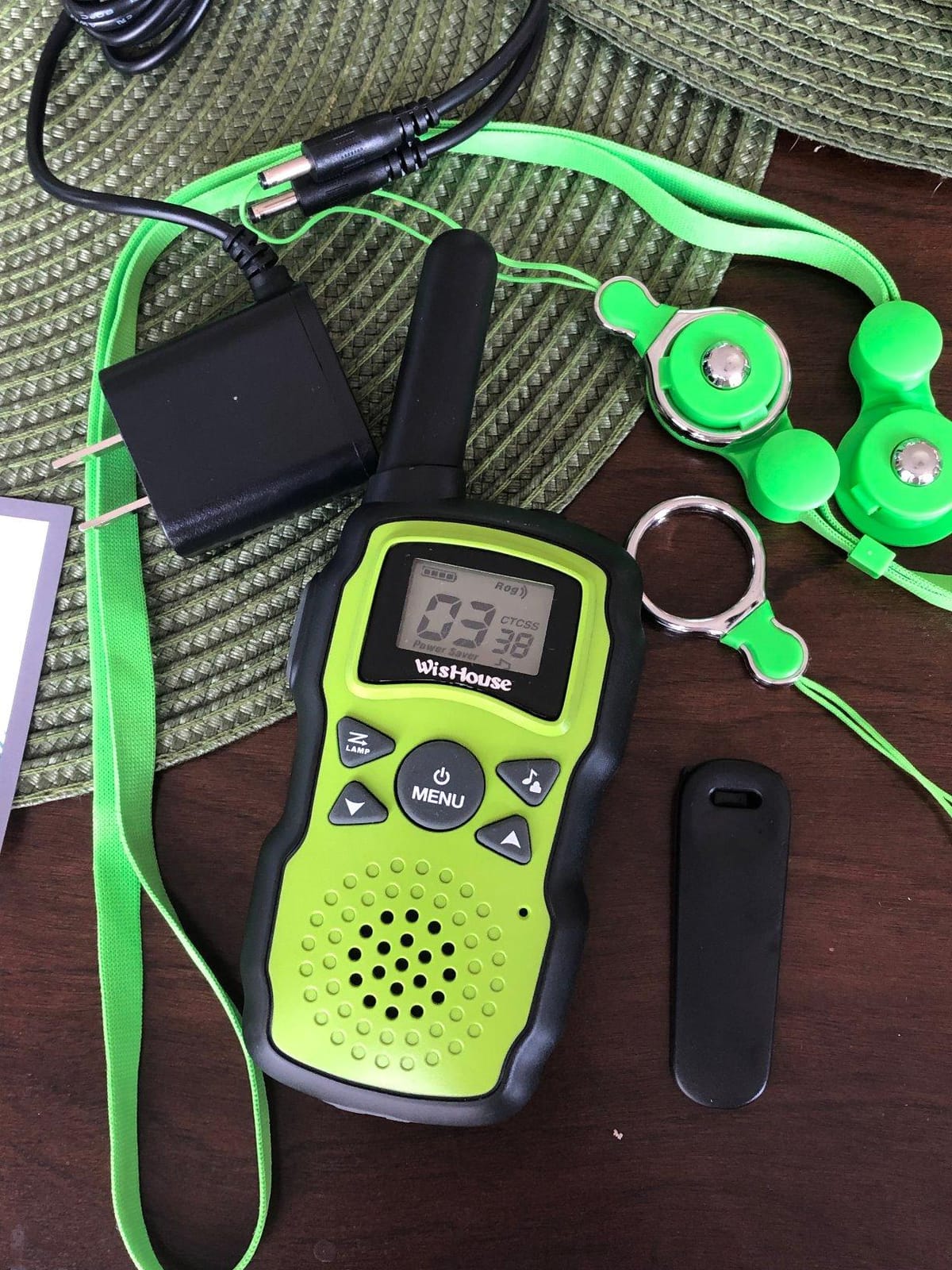 Wishouse Rechargeable Walkie Talkies for Kids Long Range with USB Charger,Outdoor Camping Games with Flashlight Indoor Fun Army Toys for Boys Girls Family,Xmas Birthday Gift for 3-12 Year Old Children customer photo 1