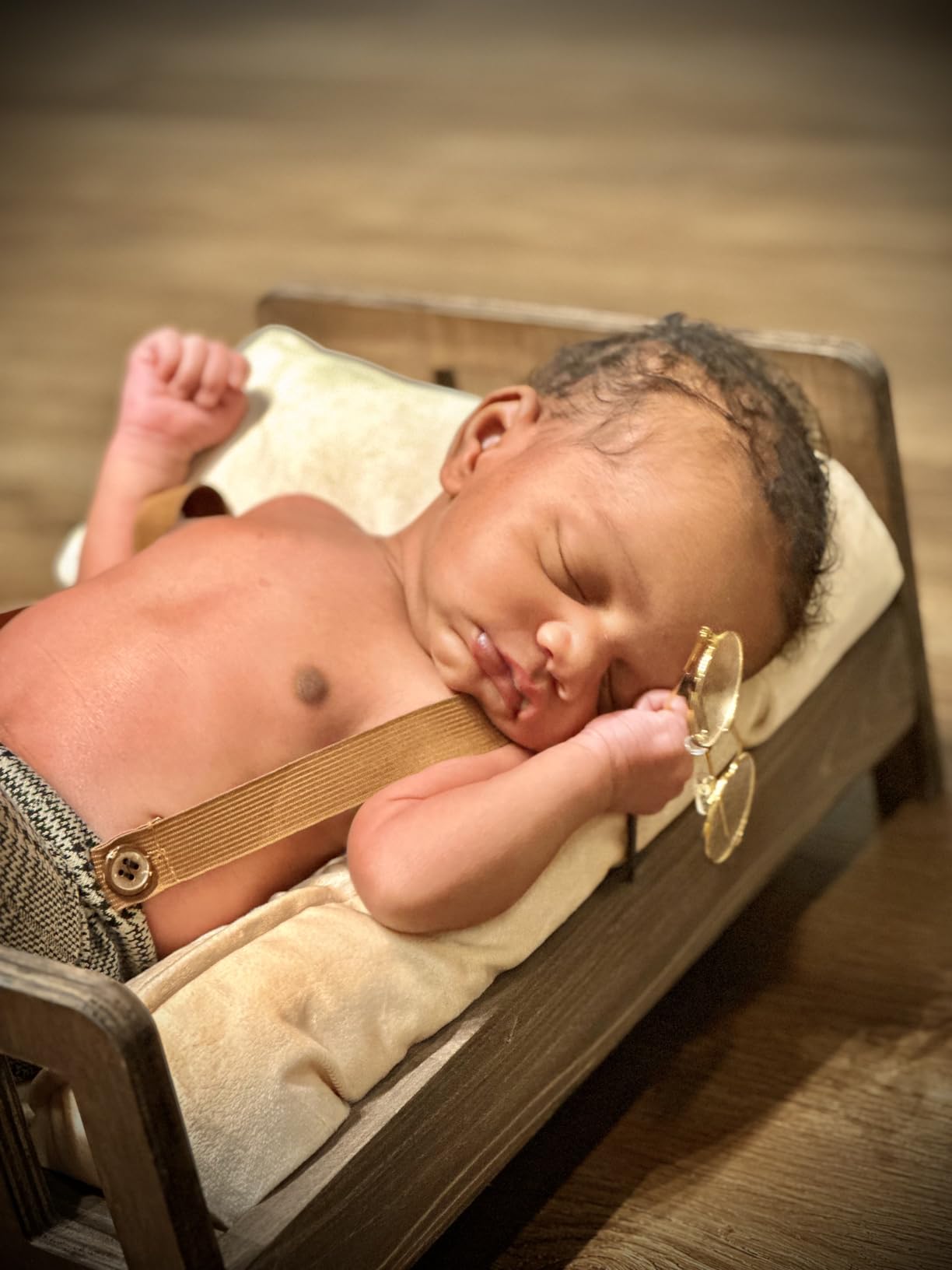 SHARELY SHEEP Newborn Photography Props Baby Boy Girl Photo Shoot Fake Glasses Halloween Santa Cosplay Props Baby Gift customer photo 2