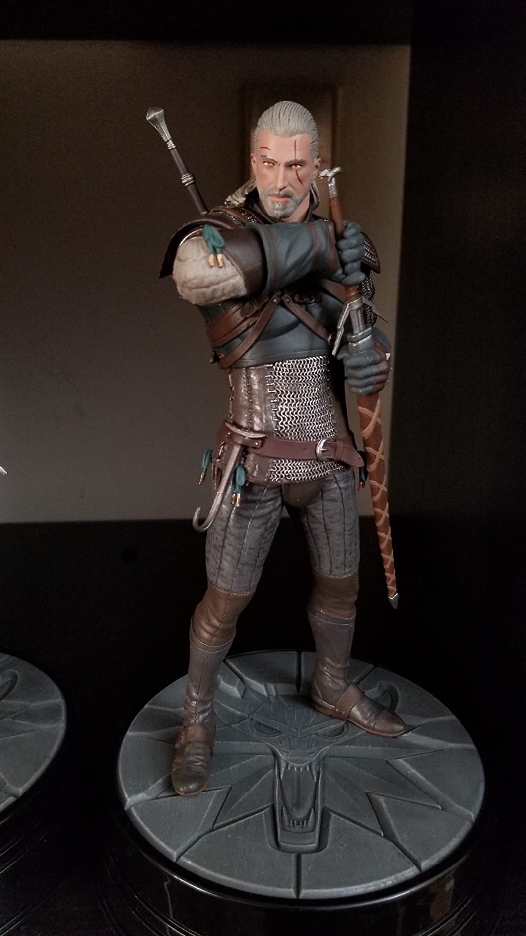 The Witcher 3: The Wild Hunt: Geralt Heart of Stone Figure, Multicolor customer photo 1