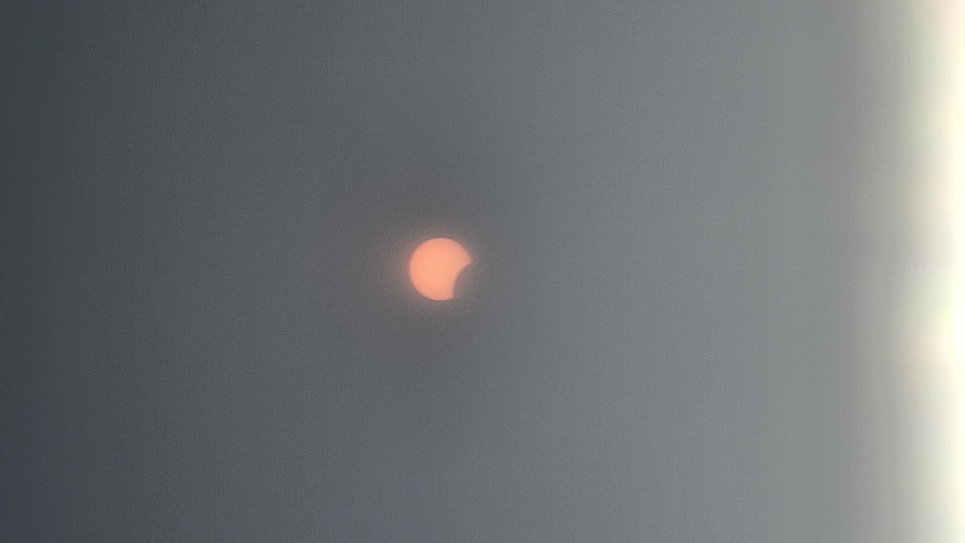 Soluna Solar Eclipse Glasses AAS Approved 2024 - Made in the USA CE and ISO Certified Safe Shades for Direct Sun Viewing (2 Pack) customer photo 2