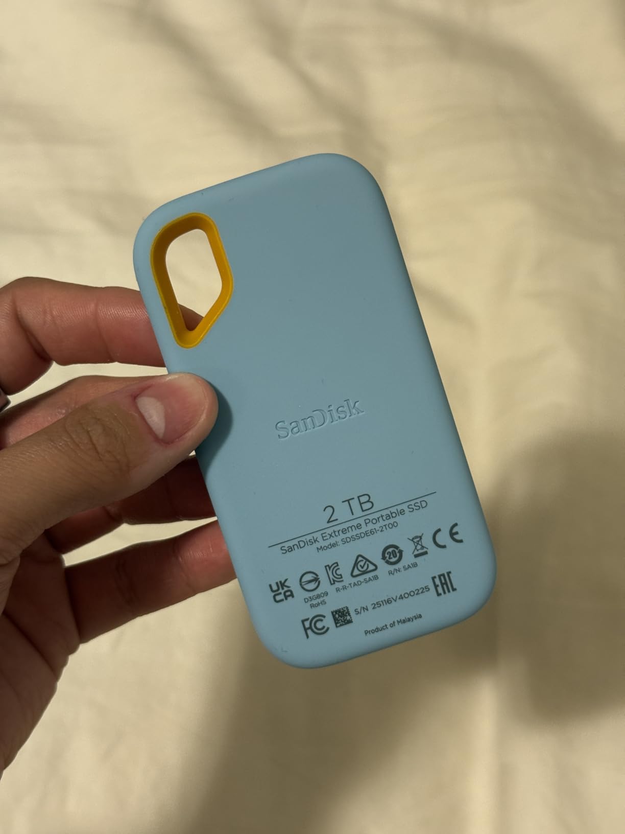 SANDISK 2TB Extreme Portable SSD (Old Model) - Up to 1050MB/s, USB-C, USB 3.2 Gen 2, IP65 Water and Dust Resistance, Updated Firmware - External Solid State Drive - SDSSDE61-2T00-G25 customer photo 2