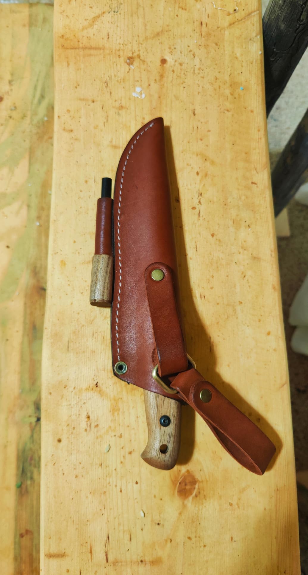 BPSKNIVES Adventurer - Bushcraft Knife - Fixed-Blade Carbon Steel Knife with Leather Sheath and Firestarter - Outdoor Full Tang Knives - Camping Knives - Survival Tactical Camp Knives customer photo 1