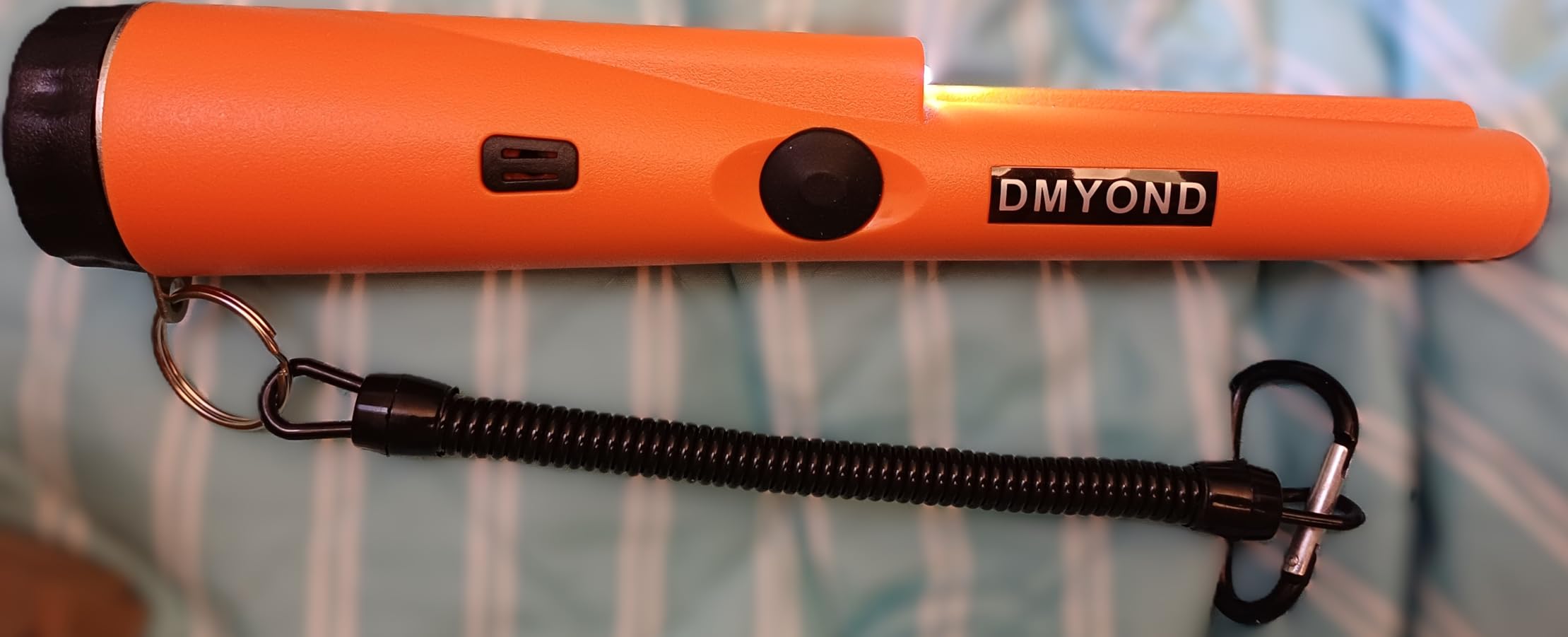 Dmyond Metal Detector Pinpointer, Professional Waterproof with 9V Battery | High Sensitivity 360° Detection Handheld Pin Pointer Wand, Search Treasure Pinpointing Finder Probe for Adults & Kids, Orange customer photo 1