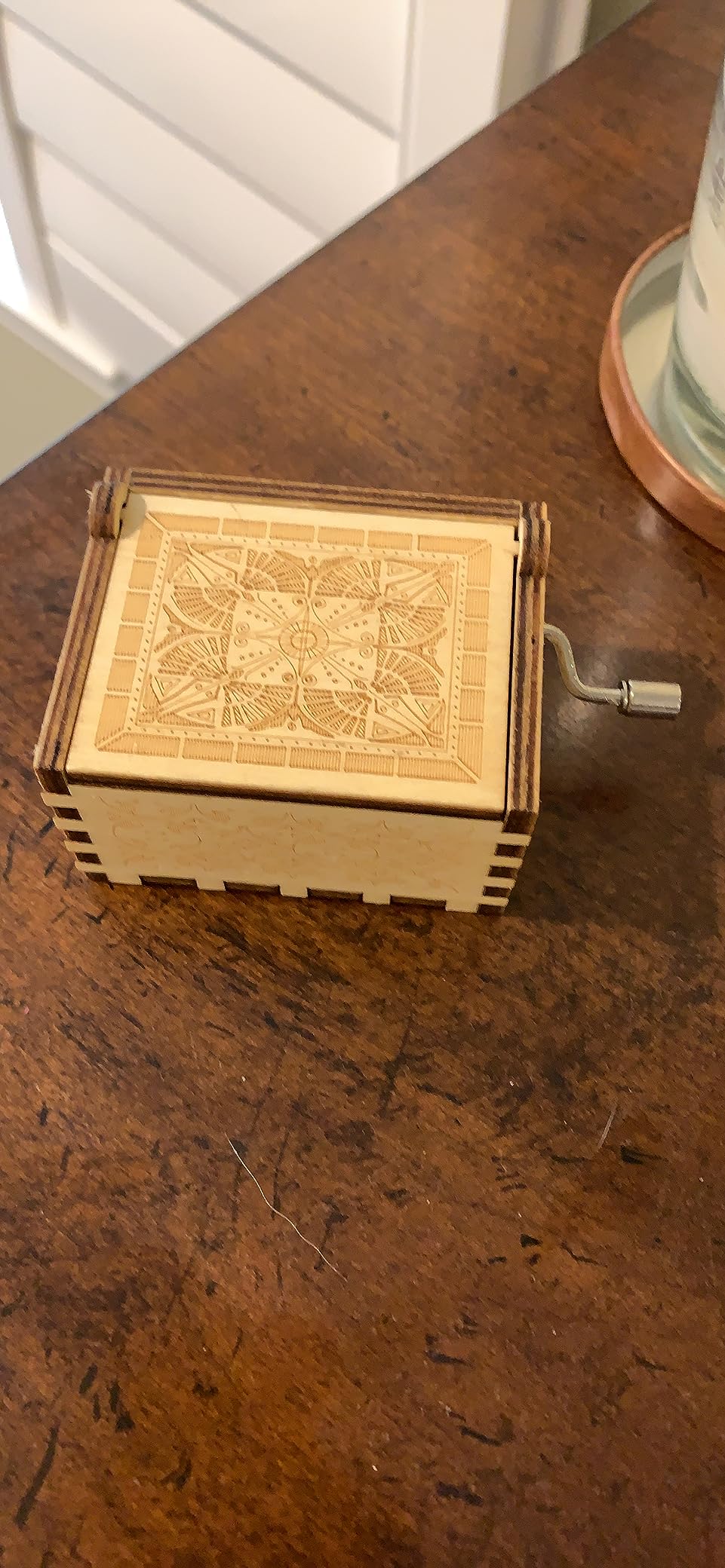 Muzero Beauty and The Beast Music Box, Valentine Christmas Birthday Anniversary Wooden Gift for Wife Girlfriend Husband Boyfriend Girl Hand Crank Present customer photo 2