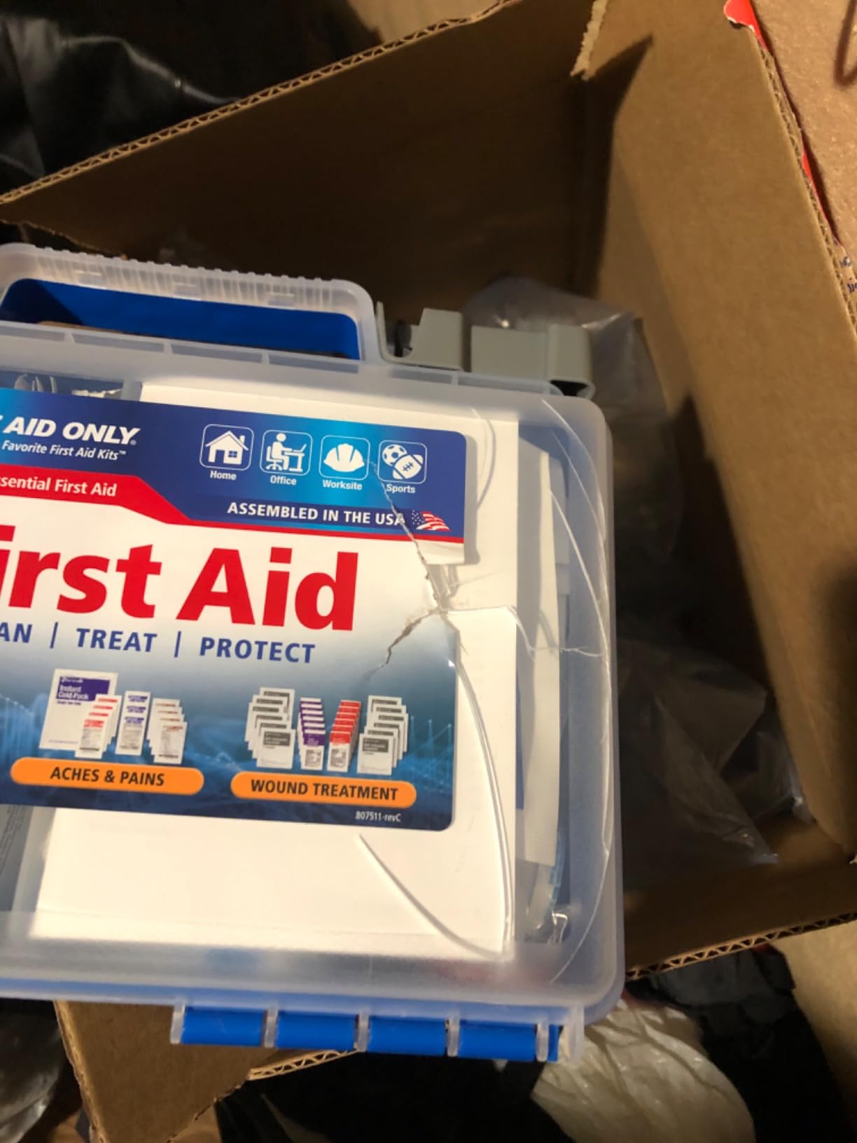 First Aid Only 91248 OSHA-Compliant First Aid Kit, All-Purpose 50-Person Emergency First Aid Kit for Business, Worksite, Home, and Car, 260 Pieces customer photo 1