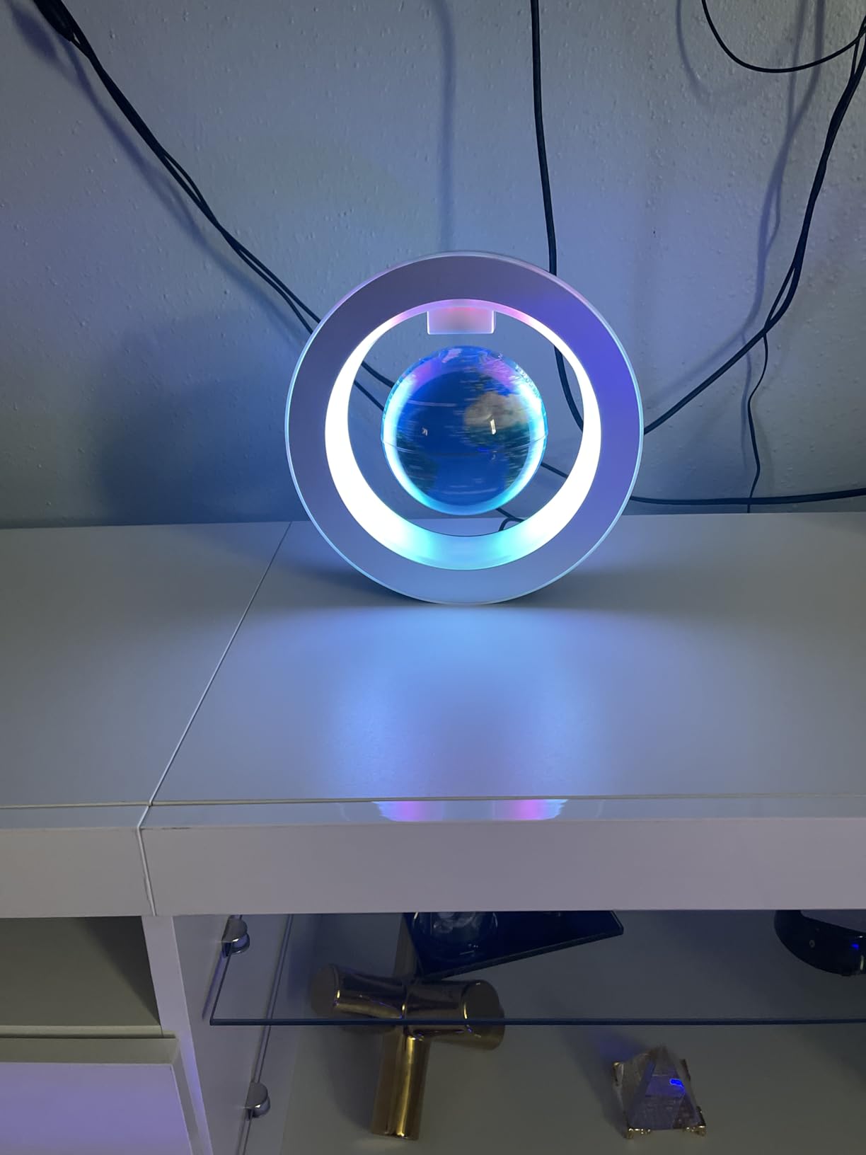 Flagest Magnetic Levitation Floating Globe - Levitating O Shape Globe with LED Lights for Education Home Office Desk Decor - Birthday Holiday Party Gift (4 Inches) customer photo 1