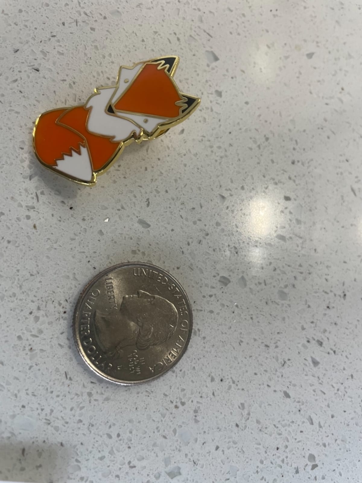 Mikspress Cute Fox Hard Enamel Pin, Kawaii Orange Fox Lapel Pin for Backpacks or Jackets, Fashion Accessories customer photo 2