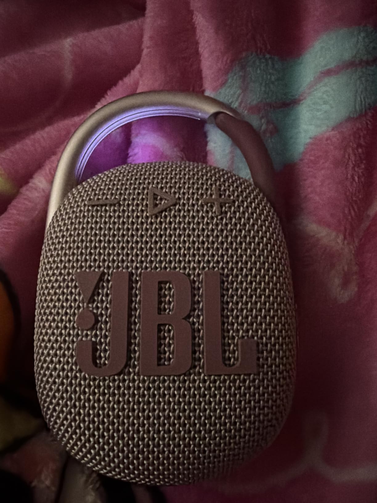 JBL Clip 4, Teal - Portable Bluetooth 5.1 Speaker - Up to 10 Hours of Play - Waterproof & Dust Resistant - Includes Noise & Echo-Canceling Speakerphone customer photo 1