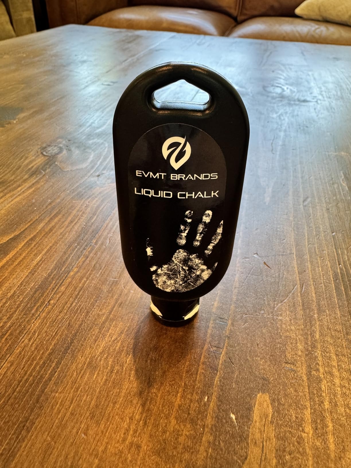 EVMT Brands Liquid Chalk, Mess Free Gym Chalk for Weightlifting, Gymnastics, Rock Climbing, Dancing. Sweat Resistant and Long Lasting for Stronger Grip. customer photo 1