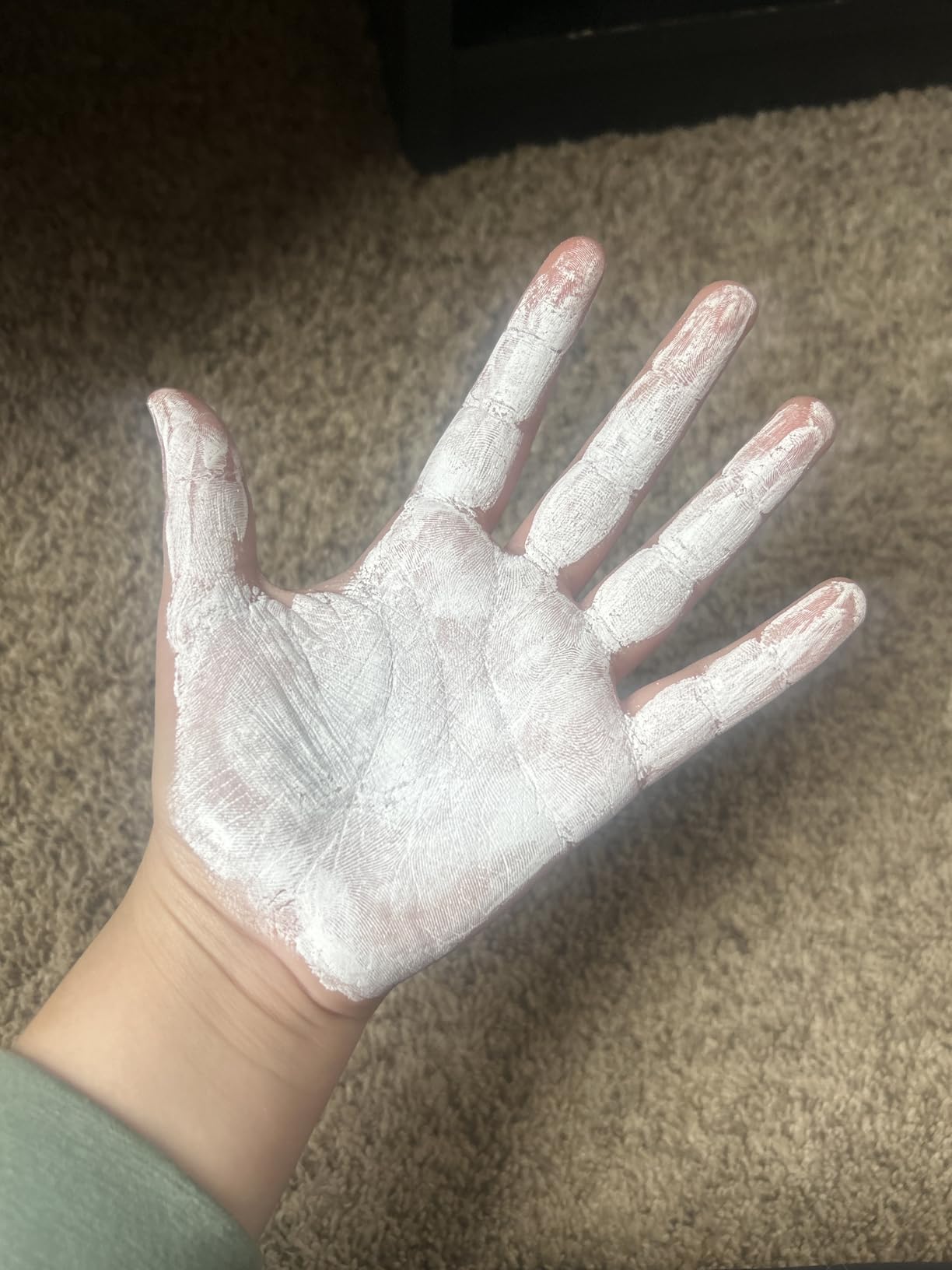 EVMT Brands Liquid Chalk, Mess Free Gym Chalk for Weightlifting, Gymnastics, Rock Climbing, Dancing. Sweat Resistant and Long Lasting for Stronger Grip. customer photo 2