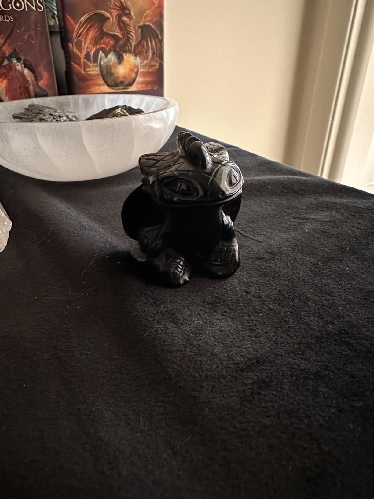 2″ Healing Crystals and Stones Reiki Skull Toothless Figurine Statue Animal Sculptures Hand Carved Fly Dragon Crystal for Birthday Festival Gifts Home Decor customer photo 2