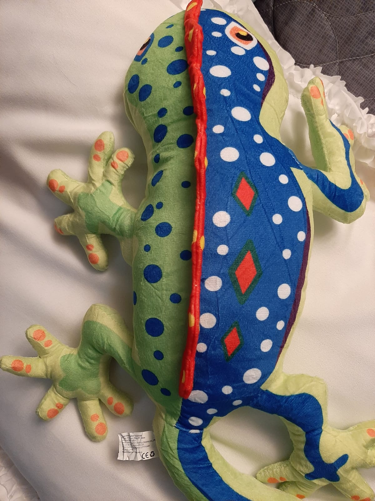 Cuddly Lizard Plush Toy for Kids, 22 Inch Realistic Gecko Stuffed Animal, Gift for Boys Girls & Reptile Lovers, Home Decoration customer photo 1