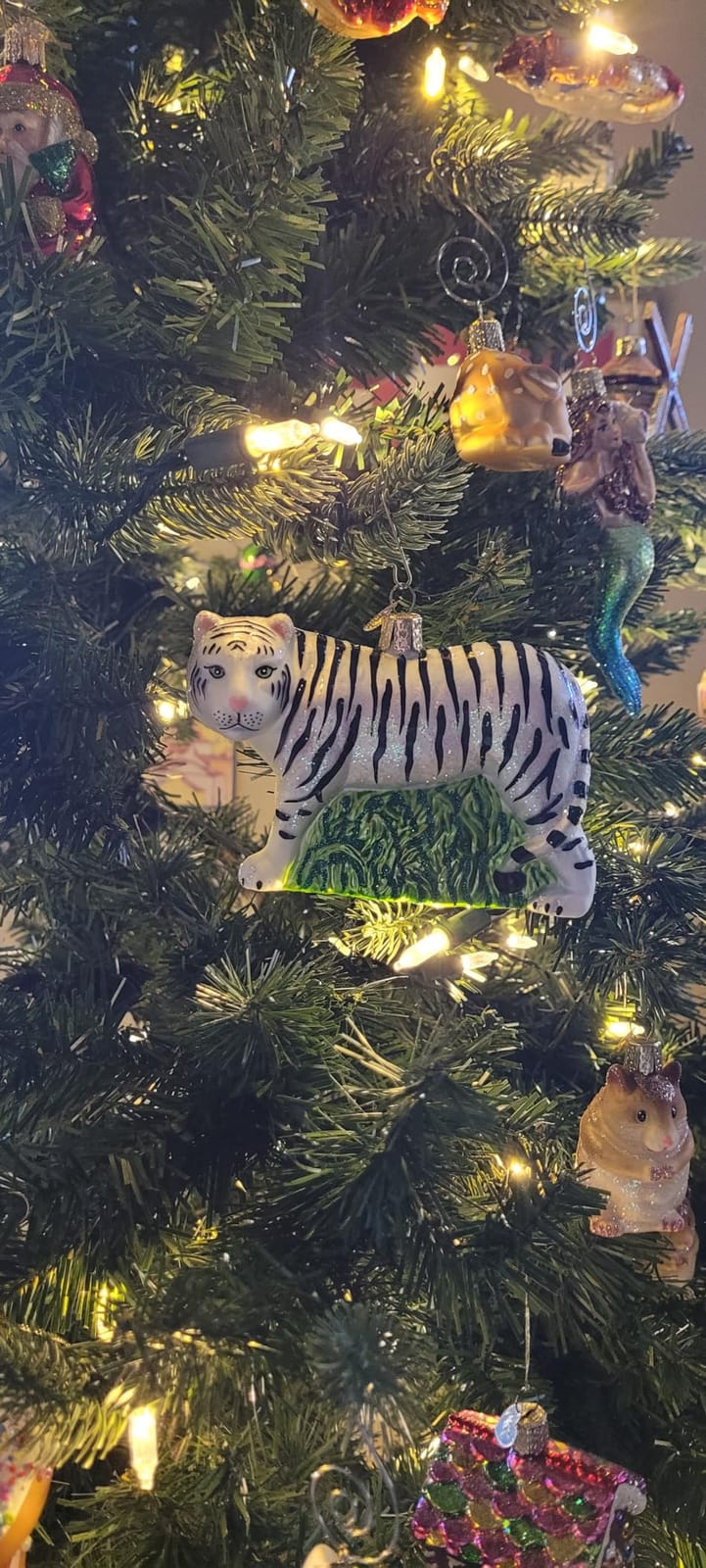 Old World Christmas White Tiger Glass Blown Ornament for Christmas Tree customer photo 2