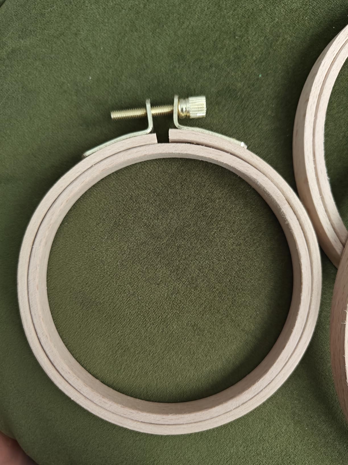 Sherbo 4-6 Inch Embroidery Hoops, Set of 3 Beech Wood Cross Stitch Hoops customer photo 2