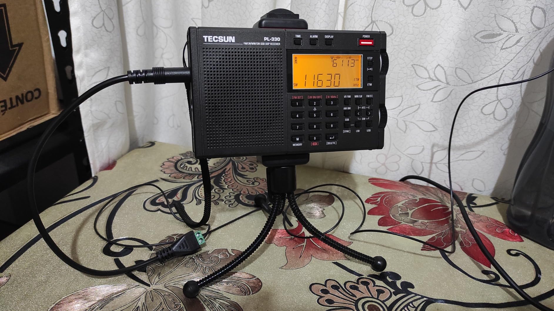 Tecsun Digital PL330 AM/FM/LW/SW Worldband Radio with Single Side Band Receiver customer photo 1