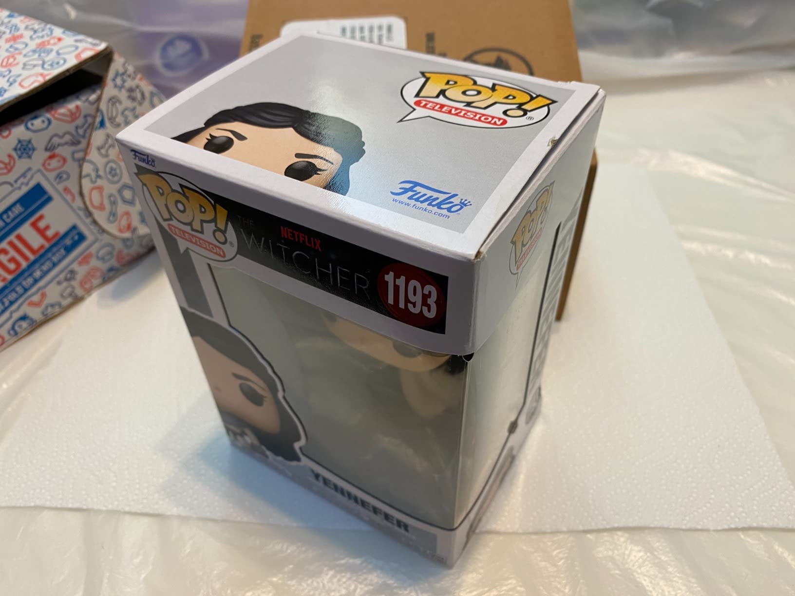 Funko POP Pop! TV: Witcher - Yennefer, Multicolor customer photo 2