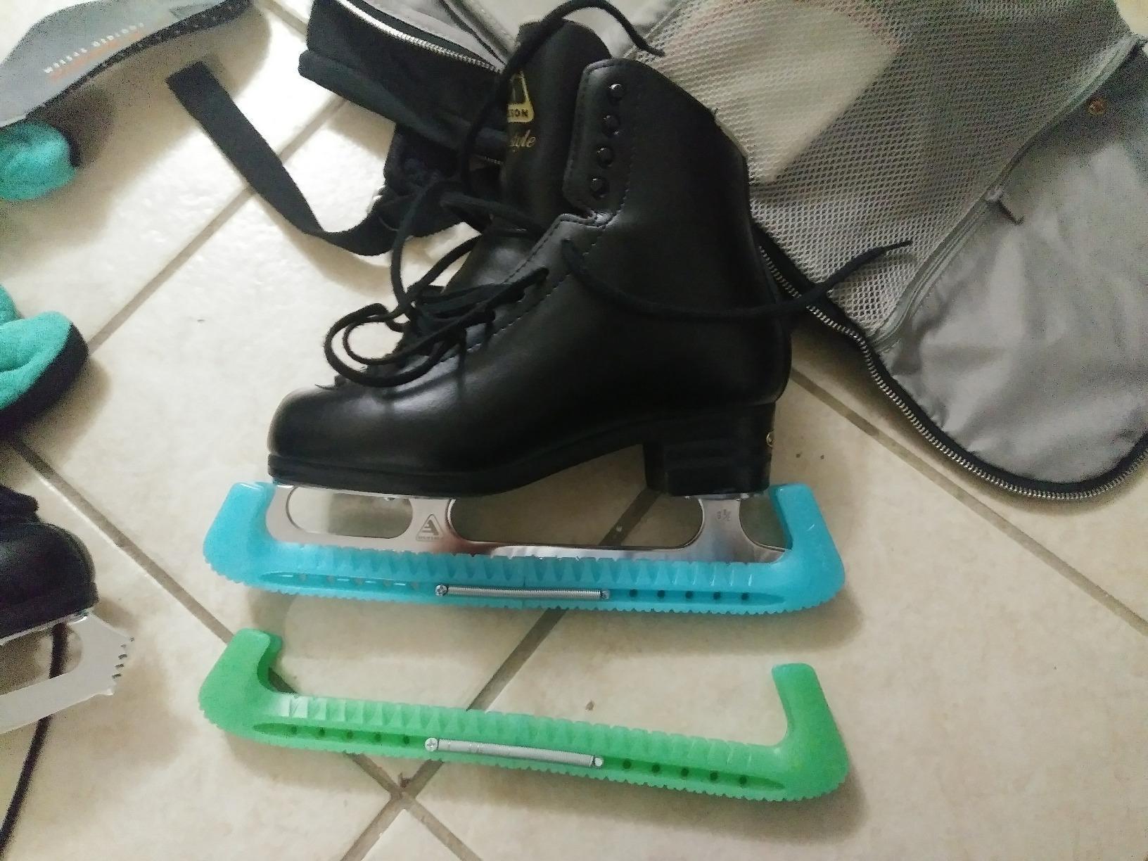 Guardog Top Notch Hard Adjustable Skate Guards - Colorful, Scented and Color-Changing Designs customer photo 1