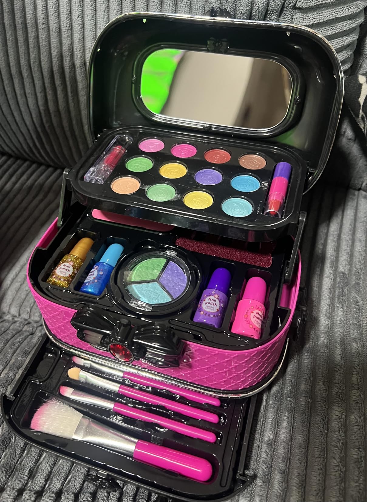 Hollyhi 58 Pcs Kids Makeup Toys Kit for Girls, Real Washable Make Up Set customer photo 1