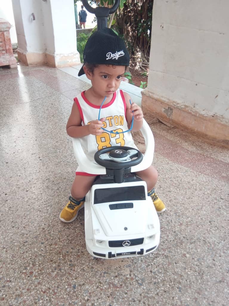 Best Ride On Cars Kids Outdoor Stroller Mercedes G-Wagon for Toddlers 1 to 3 Years Old with Music, Horn Sounds, and Handle, White customer photo 2