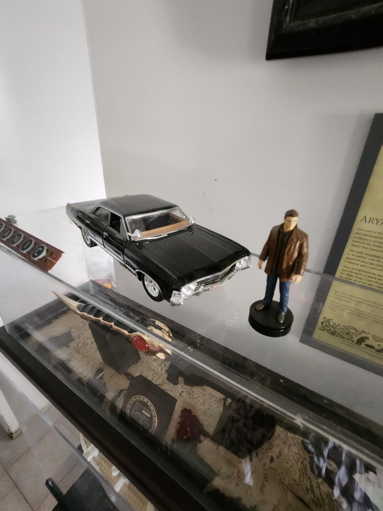 Jada Supernatural 1:24 1967 Chevy Impala Die-cast Car w/Dean Winchester Die-cast Figure, Toys for Kids and Adults customer photo 1