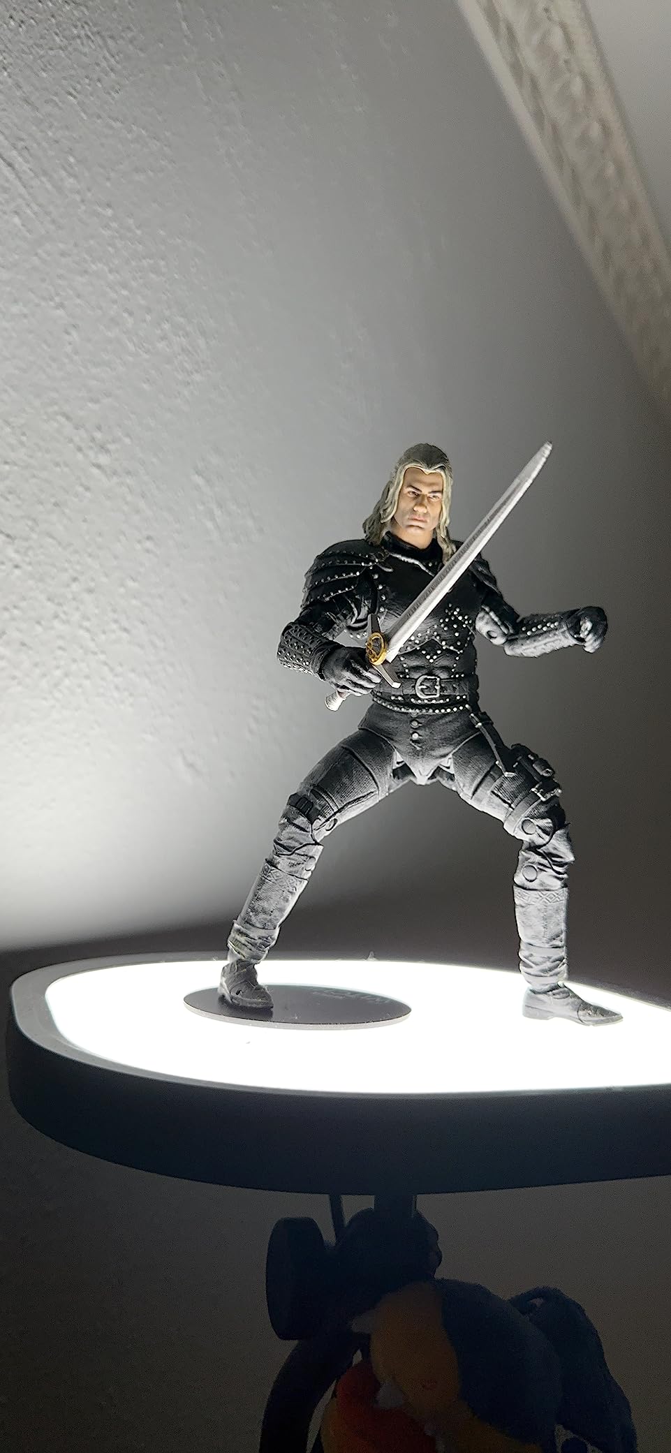 McFarlane Toys Netflix The Witcher Geralt of Rivia (Season 2) 7