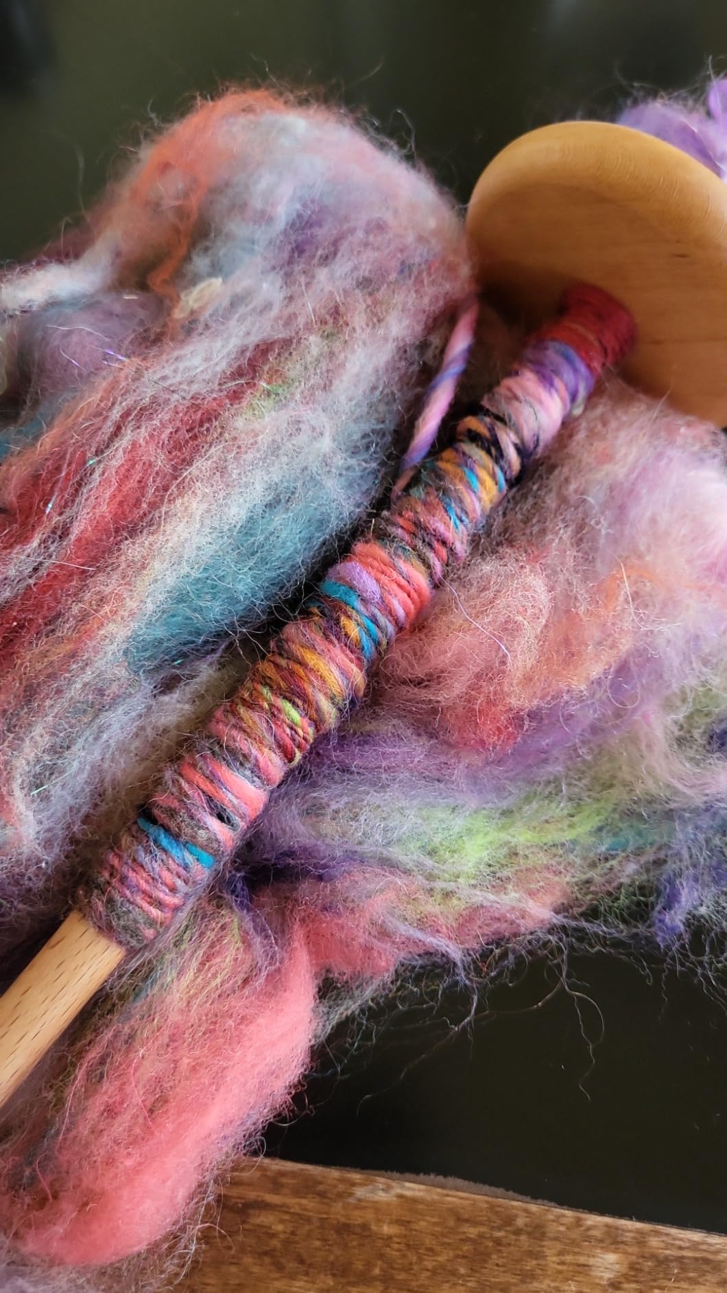 DICHA 3 Inch Drop Spindle Kit- High Low Whorl Wooden Spindles with 5.6 Oz Merino Wool/Top and Instructions-Weaving Spinning Wheels for Beginners-All in A Gift Box-Perfect Spinner Gifts（MC） customer photo 2