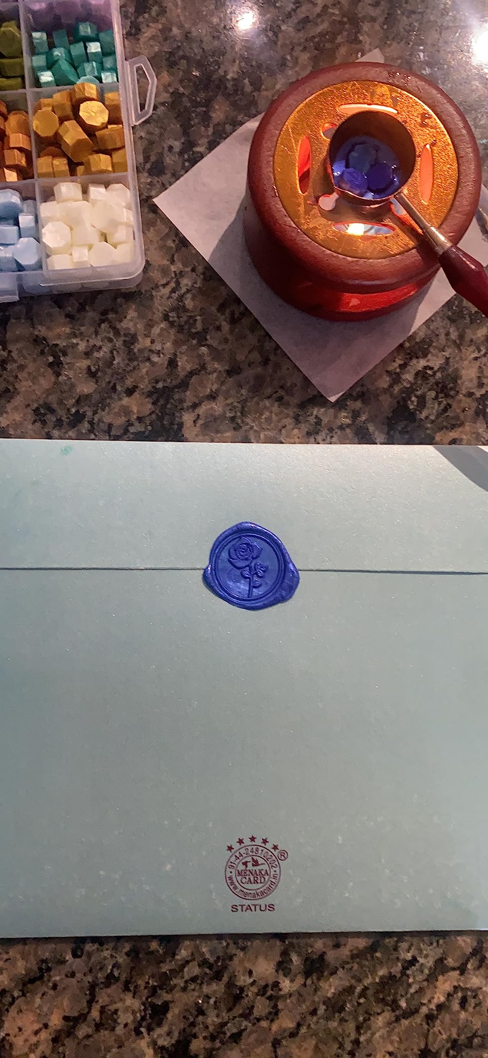 Comealltime Wax Seal Kit with Gift Box, 624 Pcs 24 Colors Sealing Beads, 2 Pcs Stamps, Sealing Wax Warmer, Metallic Pen, Envelope, Candles for Wedding Birthday Gift and DIY Craft, Sellado de Cera customer photo 1