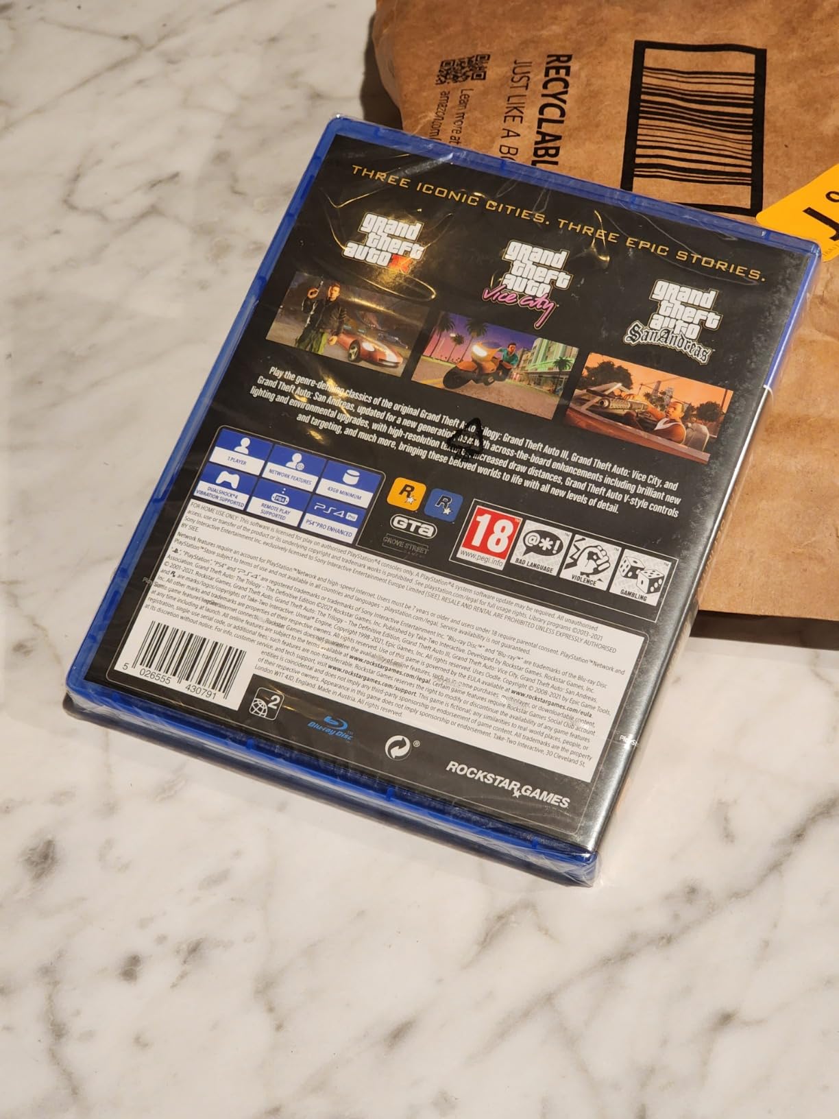 Grand Theft Auto: The Trilogy - The Definitive Edition (PS4) customer photo 1