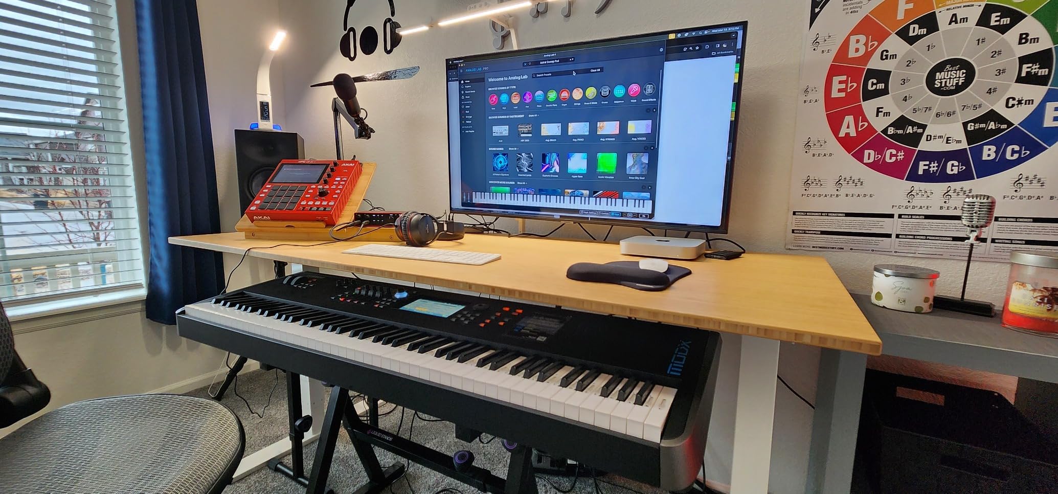 FlexiSpot E6 Bamboo 3-Stage Dual Motor 72 x 30 Electric Standing Desk Sit Stand Up Desk, Holds 220 lbs, Adjustable Height w/ Memory Presets, Solid Bamboo Desktop & White Frame, Ships in 2 Boxes customer photo 1