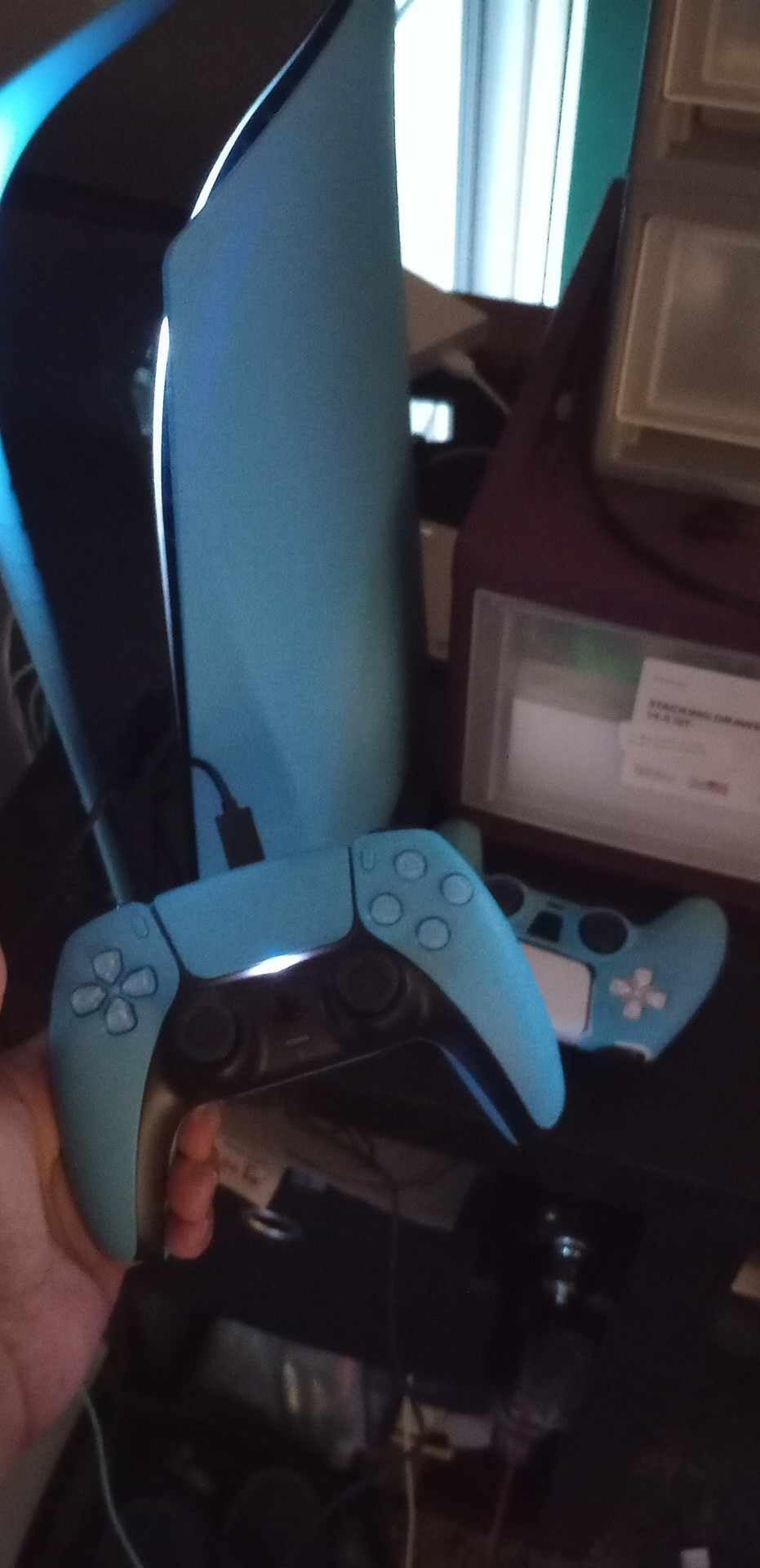 PlayStation DualSense Wireless Controller - Starlight Blue customer photo 1