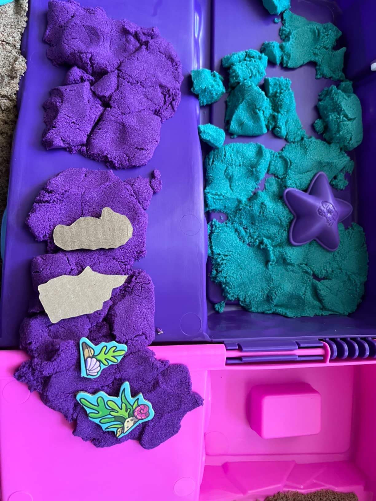 Kinetic Sand Mermaid Palace Set, Moldable Play Sand Sensory Toys, Ages 3+ customer photo 2