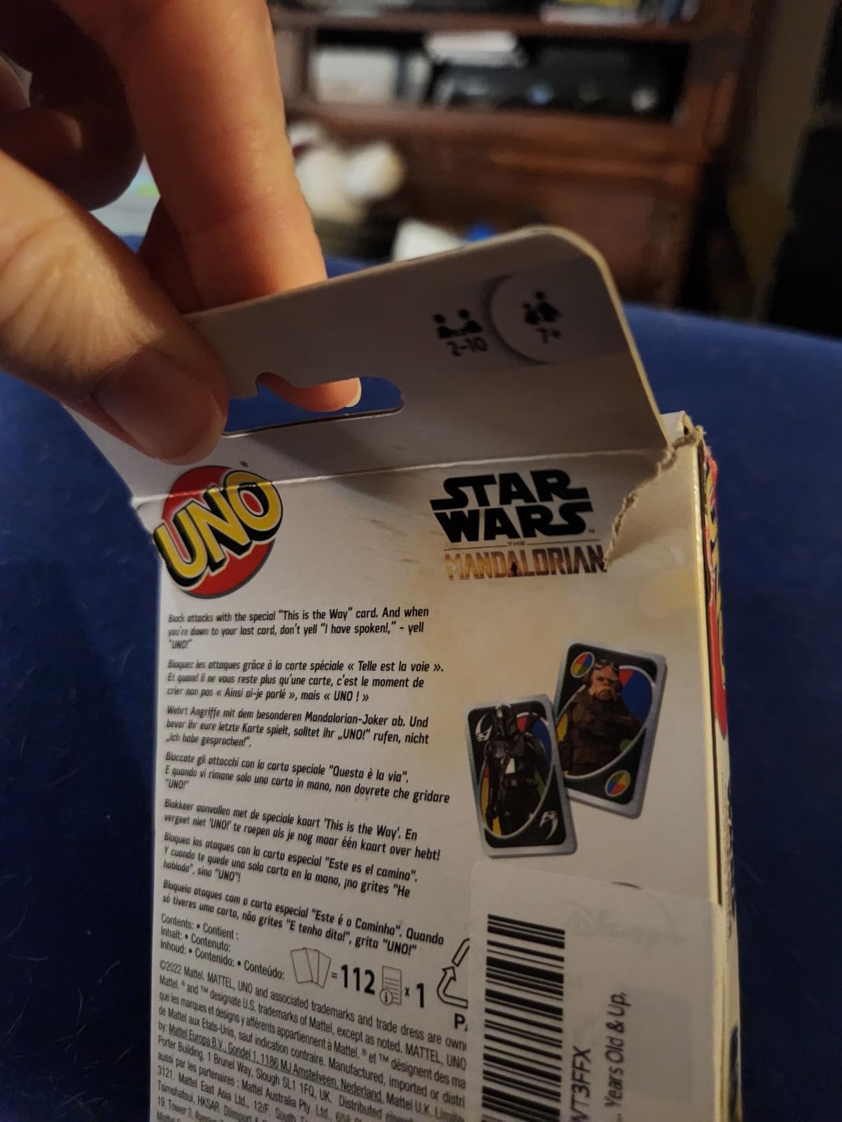UNO Star Wars The Mandalorian in Storage Tin, Themed Deck & Special Rule, Gift for Kid, Adult & Family Game Nights, Ages 7 Years Old & Up, HJR23 customer photo 1