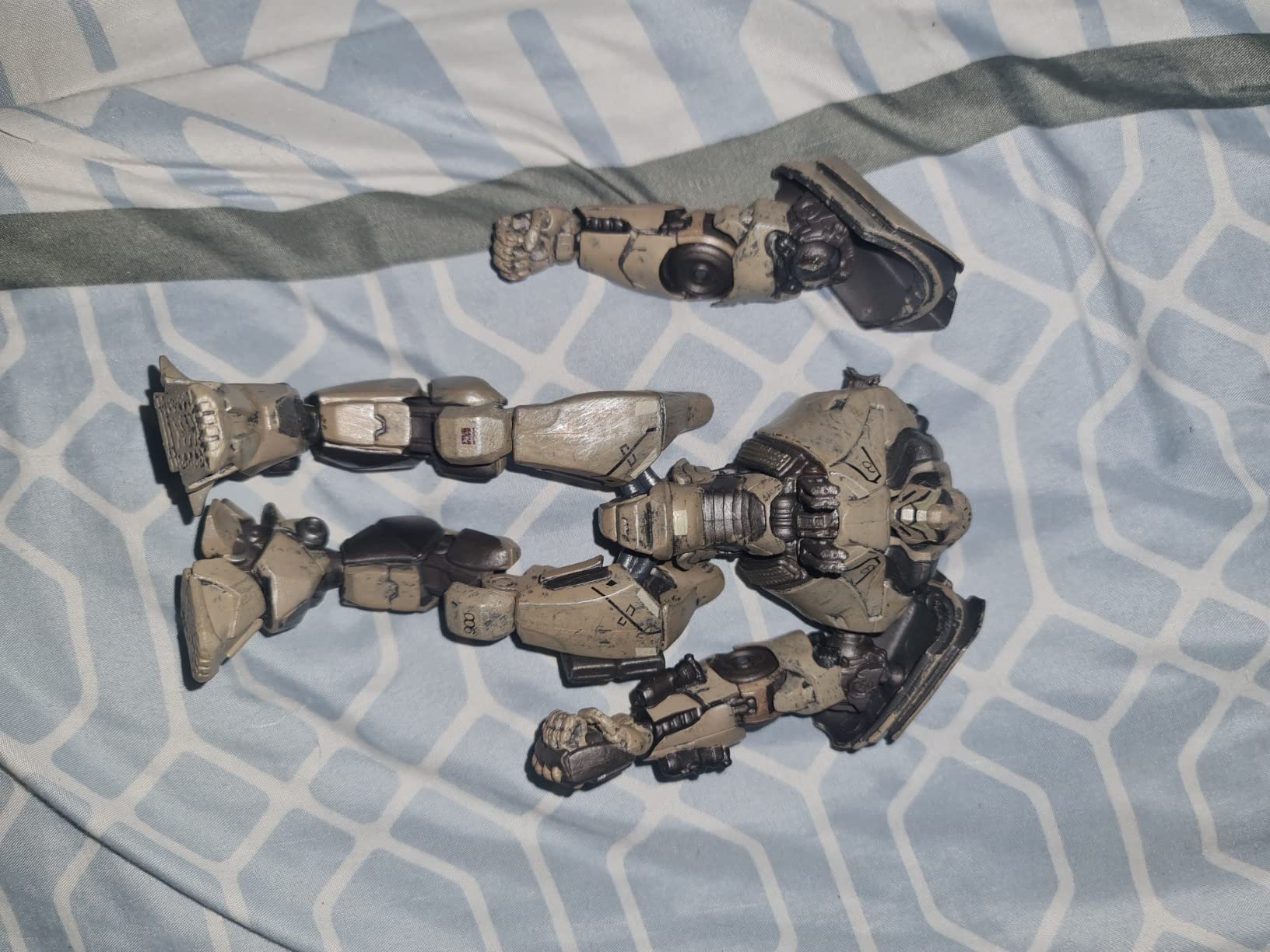 DIAMOND SELECT TOYS Pacific Rim 2: Bracer Phoenix Deluxe Action Figure, Multicolor 6.75 inch (Pack of 1) customer photo 1