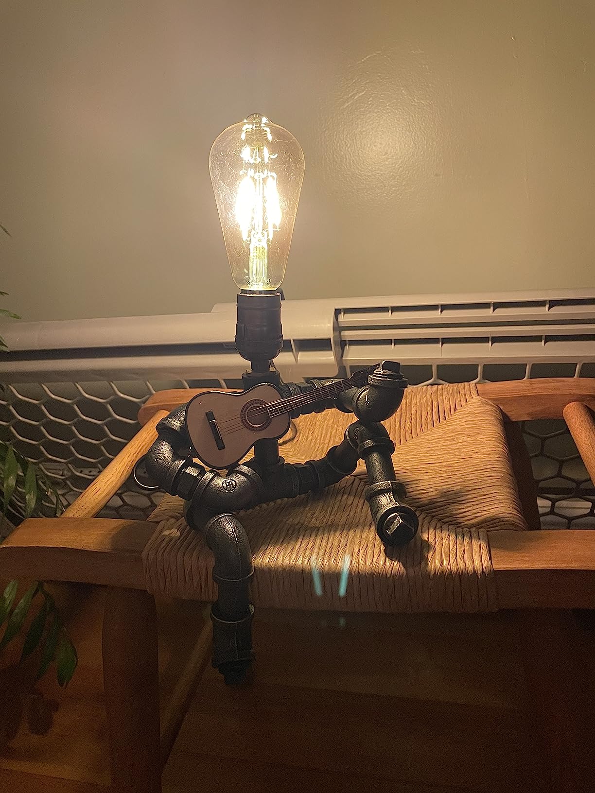 Steampunk Guitar Pipe Robot Table Lamp, Adjustable Industrial Water Pipe Desk Lamp with Wooden Guitar & Edison Bulb,Music Lovers, Bedside, Bar Cafe - Cool Unique Gifts customer photo 2