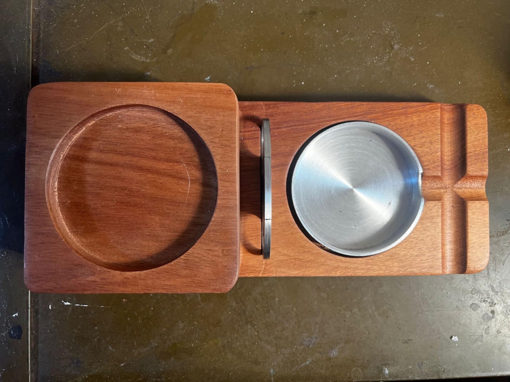 Scotte Ashtray Coaster Whiskey Glass Tray & Wooden Ash Tray with Cigar Cutter,Include Drawer and Cigar Slot Home Office Outdoor Great Cigar Accessories for Men customer photo 2