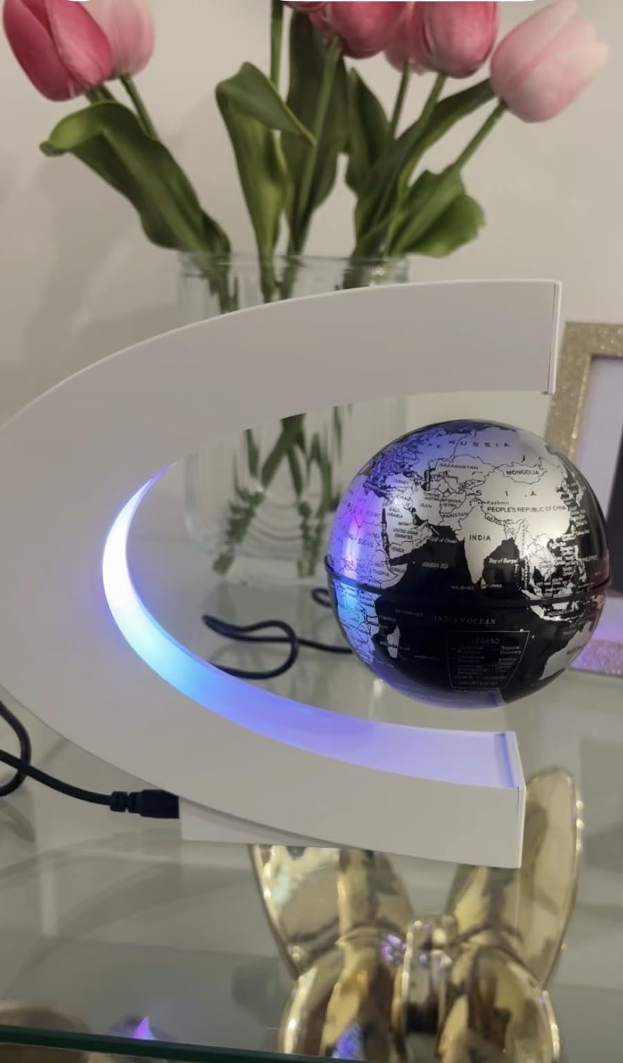 Flagest Magnetic Levitation Floating Globe, Levitating C Shape Globe with LED Lights for Education Home Office Desk Bookshelf Decor, Holiday Anniversary Creative Gift (3.3 Inches) customer photo 1