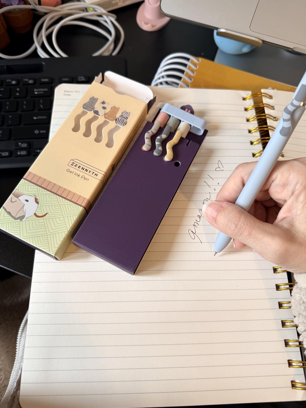 UIXJODO Gel Pens, 5 Pcs 0.5mm Black Ink Pens Fine Point Smooth Writing Pens, High-End Series Pens for Journaling Note Taking, Cute Office School Supplies Gifts for Women Men (Morandi) customer photo 1