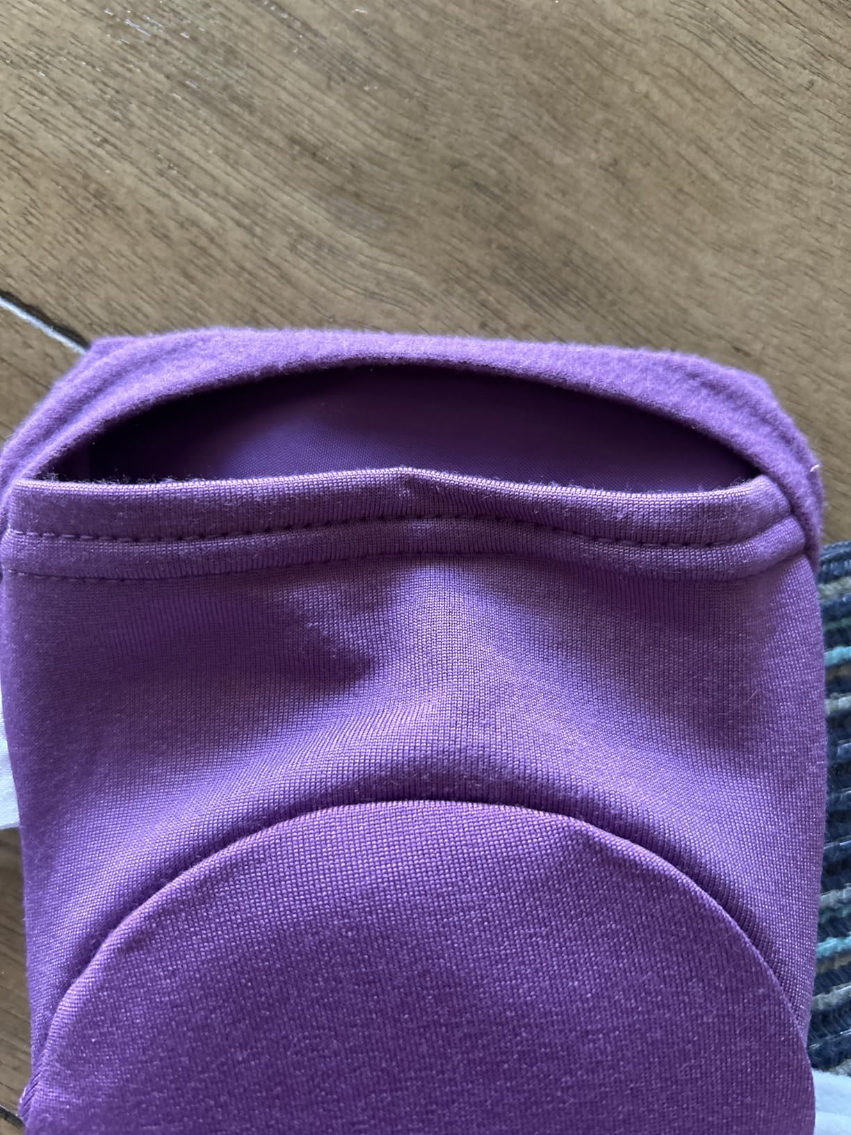 SuzziPad Cold Socks & Hands Ice Pack for Chemo Must Haves - Removable Gel Packs, Dual-Layer Gloves & Foot Ice Pack Wraps for Neuropathy Relief customer photo 1