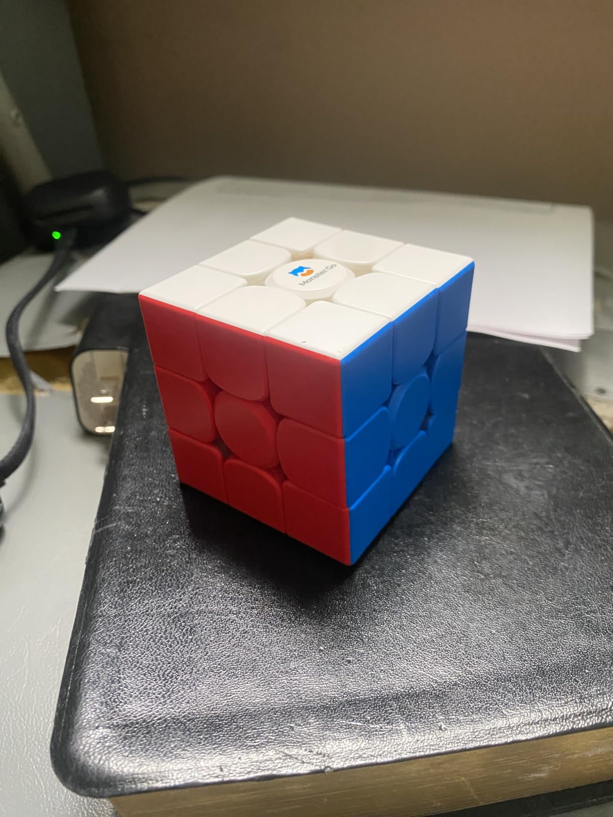 Monster Go Magnetic 3x3 Speed Cube, 48 Magnets Magic Cube Stickerless Puzzle Toy 3D for Kids Beginners Practices Educational MG EDU 56mm customer photo 1