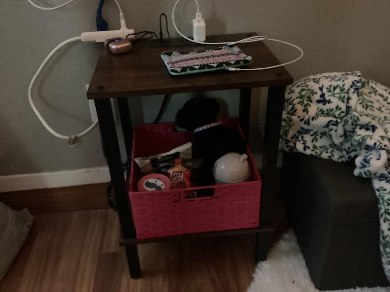 TUTOTAK End Table with Charging Station, Side Table, Nightstand customer photo 1