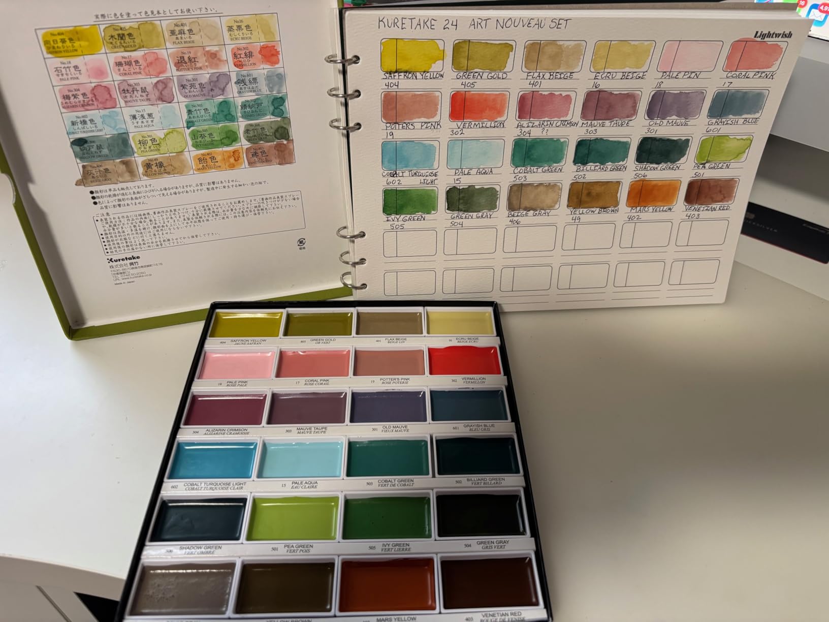 Kuretake GANSAI TAMBI Watercolor Paint Set 24 Colors II - Art Nouveau, Professional-Quality Art Supplies for Artists Adult Painting Sketching, Non-Toxic, Made in Japan customer photo 1