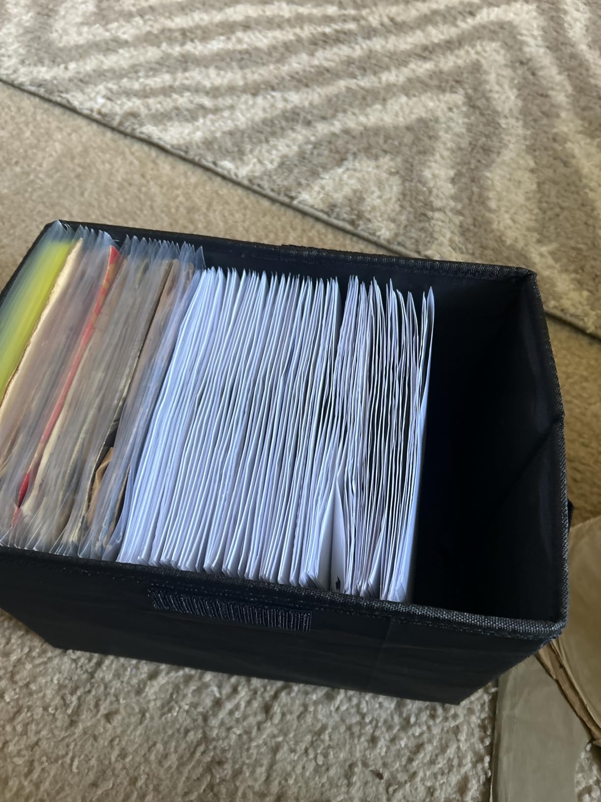 UENTIP Vinyl Record Storage Box for 12-inch Records Crate Holds up to 90 records,Pack of 1-14x 13x 13 Inch LP record storage for Valuable Album Collection - Black customer photo 2