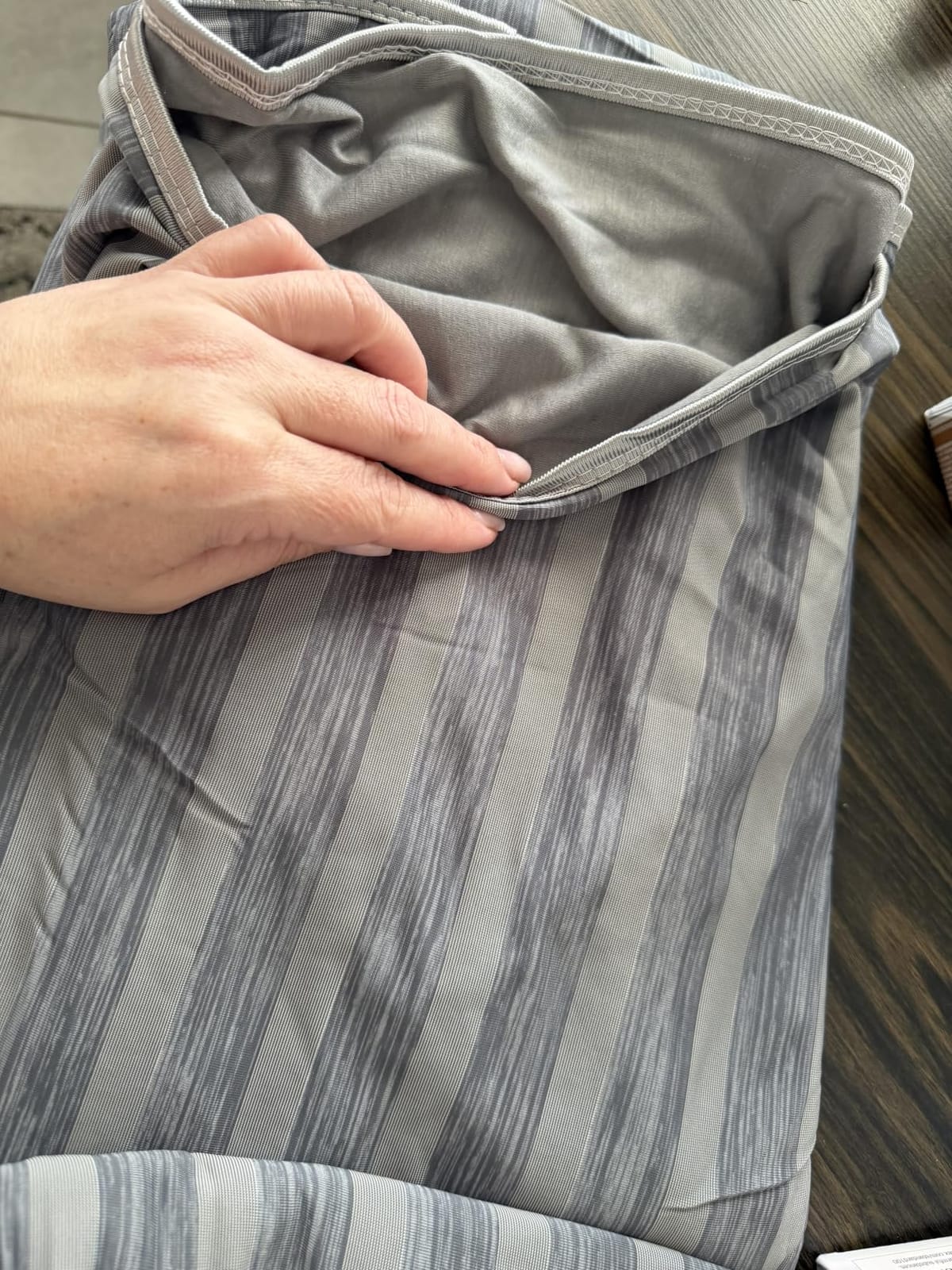 Guohaoi Cooling Blanket for Hot Sleepers and Night Sweats 90