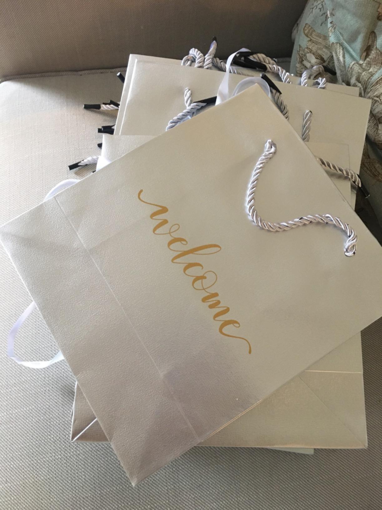 Crisky Reusable White Gold Welcome Gift Bags for Wedding Birthday Parties customer photo 1