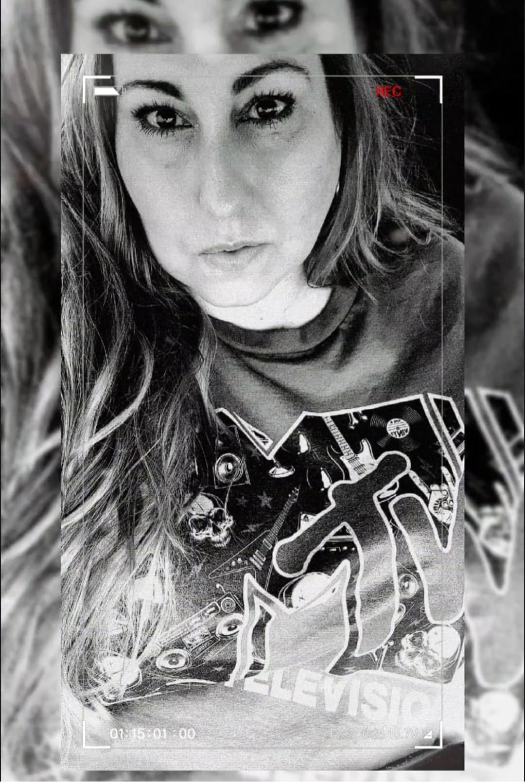 MTV Rock n Roll Music Hard Heavy Metal Skull Guitar Vintage T-Shirt customer photo 2