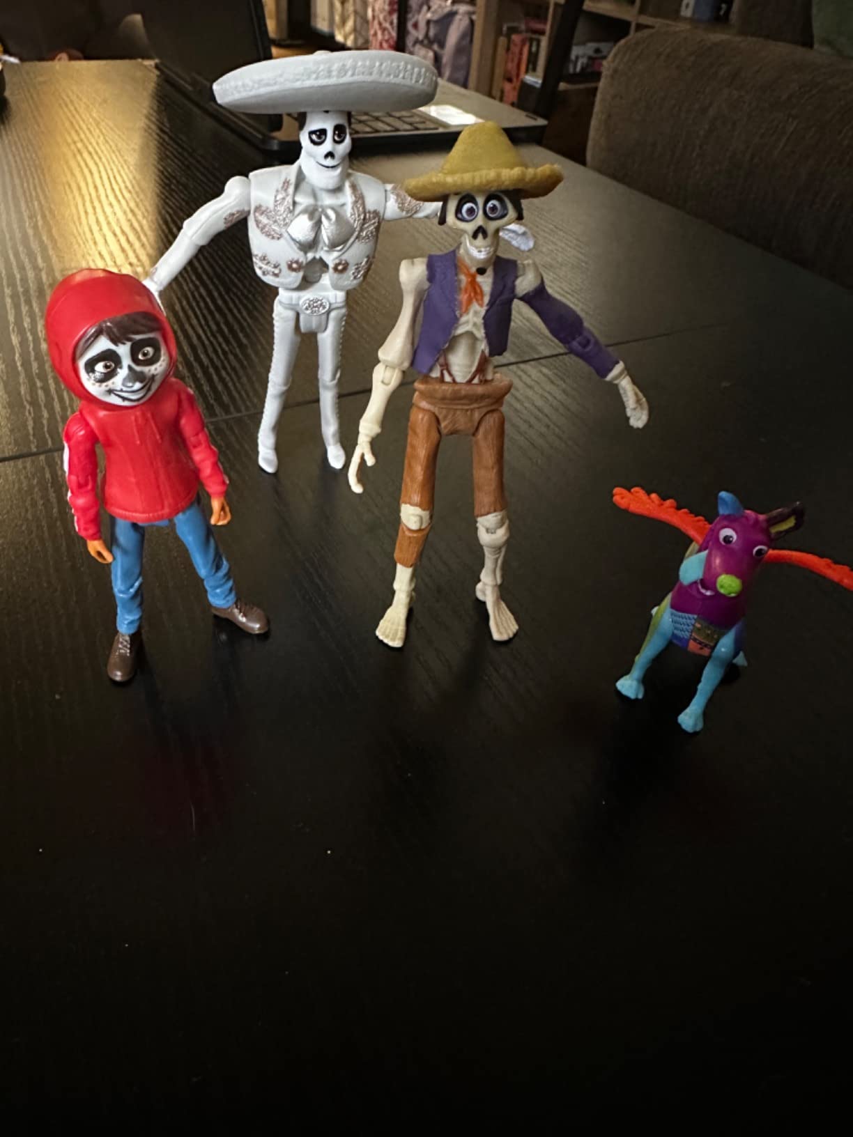 Disney Pixar Coco Storyteller Action Figure Multi-Pack, Miguel Hector Ernesto Dante In the Land of the Dead, Posable Movie Toys customer photo 2